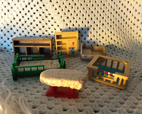 Sylvanian families - sylvanian,