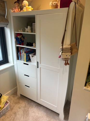 White nursery furniture - , 2
